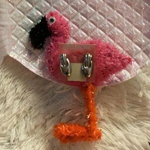 🌺NWT “ New Trendy Clip Style Earrings So Much Fun to Wear Closet Must Have 🌺